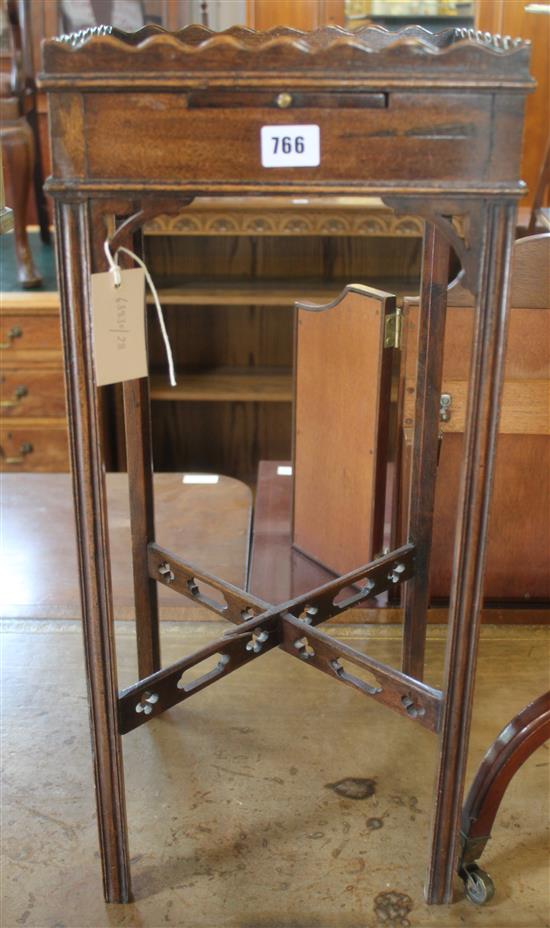 Mahogany urn stand